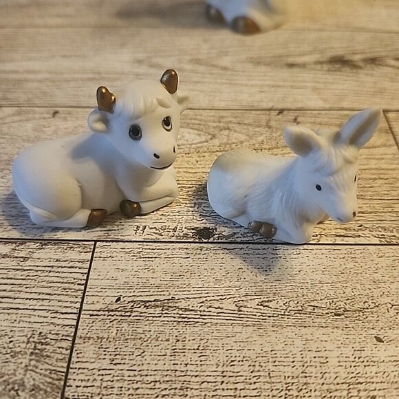 10 Pc Holiday Expressions Porcelain Bisque Nativity Set Christmas Holiday Holy - Picture 5 of 13